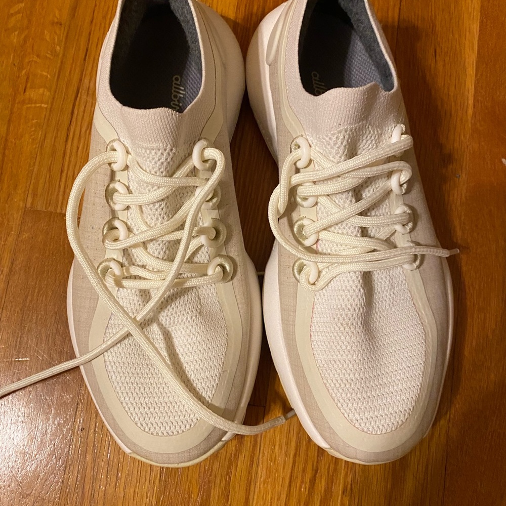 Allbirds Women's Trail Runners SWT size 9